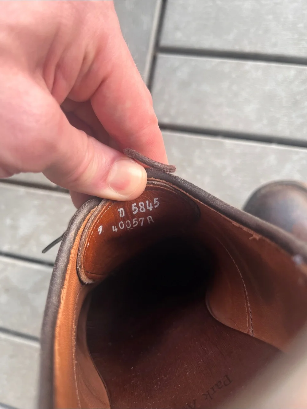 Allen Edmonds Leather Cap-Toe Oxford Dress Shoes size 9